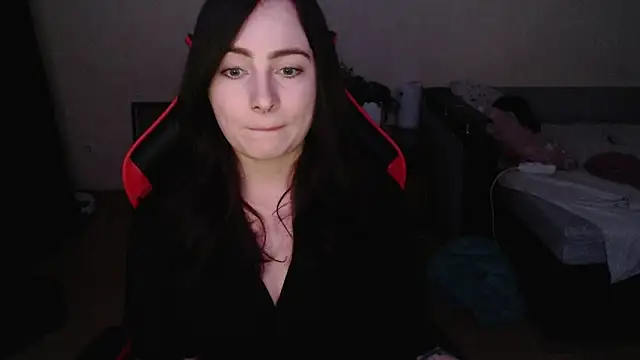 Snapshot of Laralianna chatting on February 24, 2026, 6:50 pm Laralianna online show from February 24, 2026, 6:50 pm