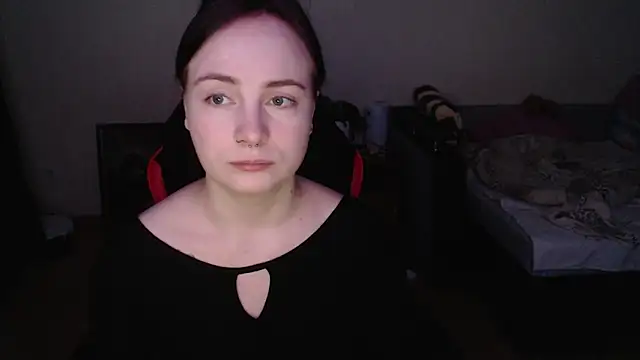 Laralianna online show from March 5, 2026, 10:39 pm