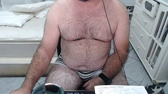 MysterBearMG online show from February 6, 2026, 10:46 pm