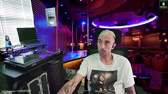 kuruptxxx live online show from January 11, 2025, 6:44 pm