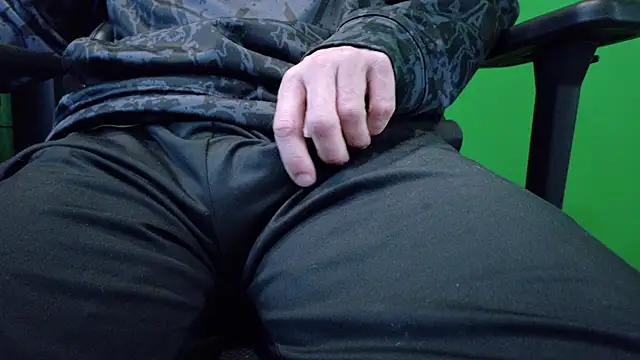 kuruptxxx live online show from February 15, 2026, 2:47 pm