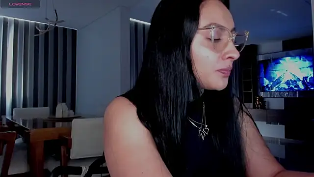 AnushaKumari online show from September 19, 2025, 2:07 pm