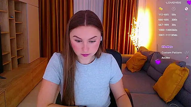  Mia Adams online show from November 12, 2025, 10:04 am