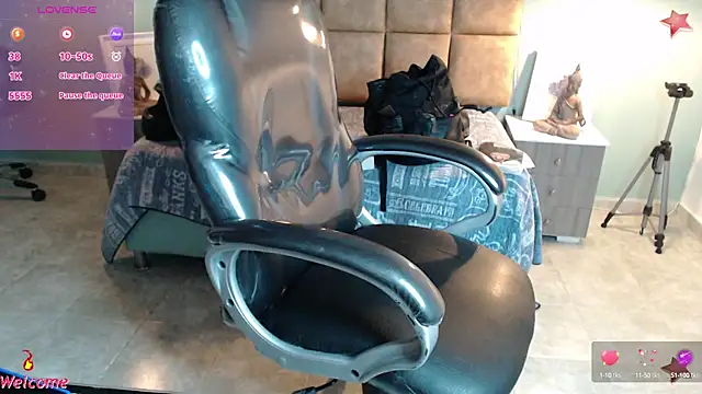 Barbiegomez online show from February 5, 2025, 10:41 am