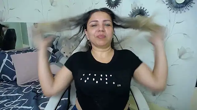 cum bigass online show from October 9, 2025, 12:14 pm