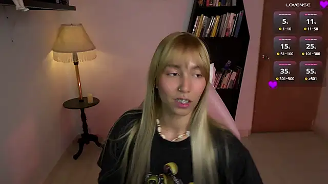 Saucy Jenn online show from February 6, 2026, 3:11 am