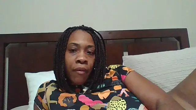 MsJuicy online show from January 30, 2025, 12:06 pm