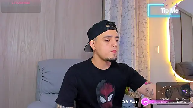 alejandro calderon1 online show from October 4, 2025, 6:33 am