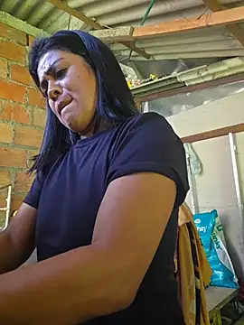 Hannah-grace online show from November 12, 2025, 3:01 pm