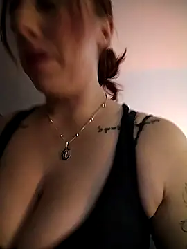 Sofhi a20 online show from November 13, 2025, 11:14 pm