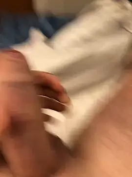 MagicKenzo99 online show from January 7, 2025, 4:16 pm