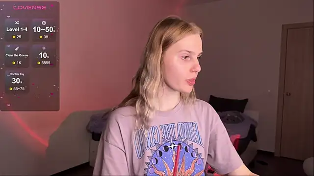 Chanel Gill online show from March 22, 2025, 4:04 pm