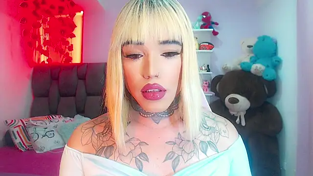 Snapshot of little_star_porn chatting on January 20, 2025, 3:15 am little star porn online show from January 20, 2025, 3:15 am