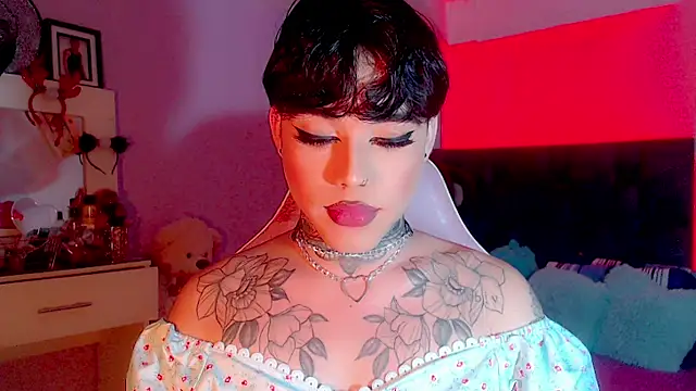 Snapshot of little_star_porn chatting on March 4, 2025, 1:28 pm little star porn online show from March 4, 2025, 1:28 pm