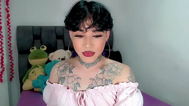 Snapshot of little_star_porn chatting on October 16, 2025, 12:44 am little star porn online show from October 16, 2025, 12:44 am