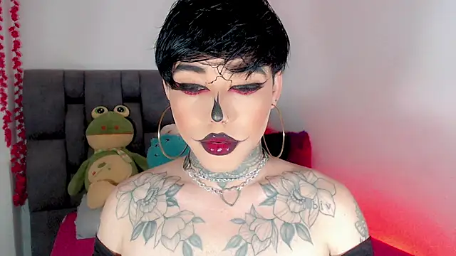 Snapshot of little_star_porn chatting on October 31, 2025, 4:52 pm little star porn online show from October 31, 2025, 4:52 pm