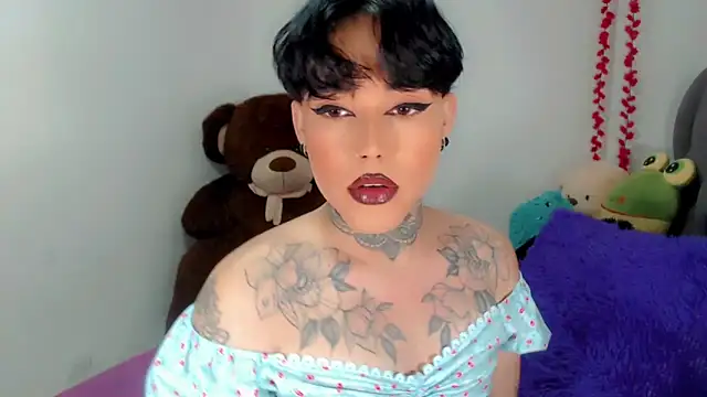 Snapshot of little_star_porn chatting on November 19, 2025, 2:33 am little star porn online show from November 19, 2025, 2:33 am