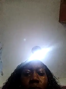 Sweettkendy online show from March 25, 2026, 11:44 pm