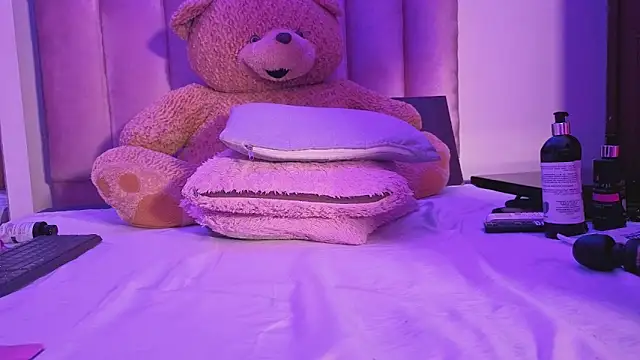 pameela brown online show from February 3, 2026, 2:53 am