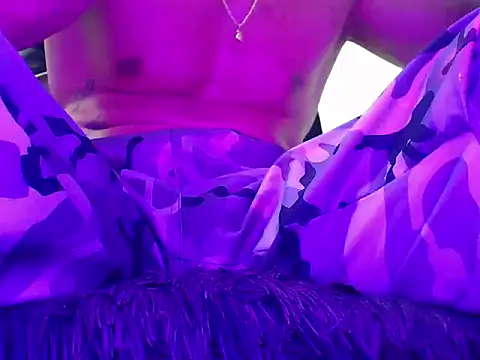 Snapshot of xxxtreme_master7 chatting on February 10, 2026, 2:37 am xxxtreme master7 online show from February 10, 2026, 2:37 am