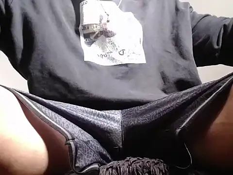 Snapshot of xxxtreme_master7 chatting on February 12, 2026, 2:45 pm xxxtreme master7 online show from February 12, 2026, 2:45 pm