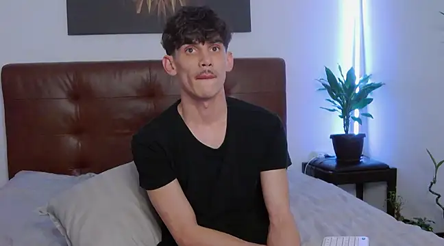 DanielCrush1 online show from February 13, 2025, 3:14 pm