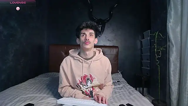 DanielCrush1 online show from March 27, 2026, 1:00 pm