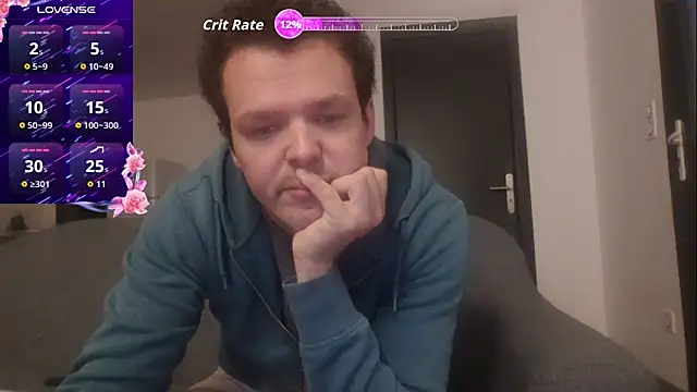 Snapshot of antoinepassion chatting on October 19, 2025, 5:24 pm antoinepassion online show from October 19, 2025, 5:24 pm