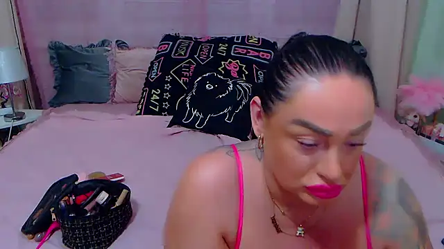 BustyVicky online show from March 20, 2025, 10:40 pm