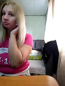 BustyBlond online show from October 12, 2025, 10:03 am