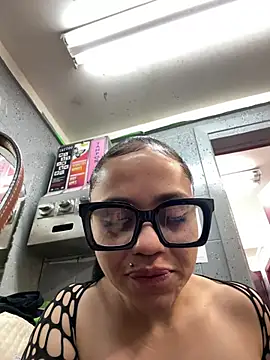 Snapshot of RuggyRackz chatting on March 12, 2025, 7:28 pm RuggyRackz online show from March 12, 2025, 7:28 pm