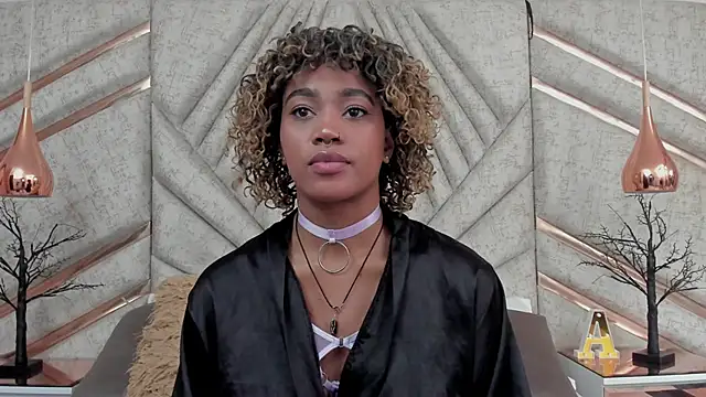 AgataRinaldi online show from November 23, 2025, 2:17 pm