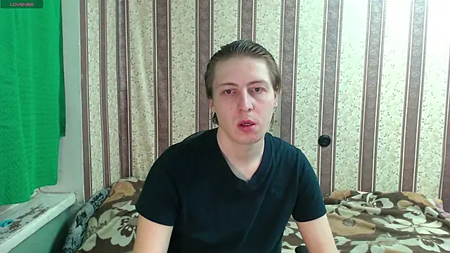 darienlarge online show from October 22, 2025, 3:45 pm