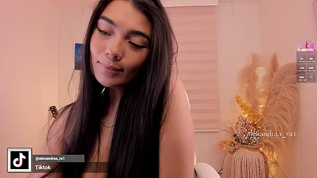 Snapshot of Alexandra_ra chatting on December 4, 2025, 8:50 pm Alexandra ra online show from December 4, 2025, 8:50 pm