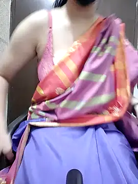 Snapshot of Nisha_candy chatting on December 11, 2024, 9:52 am Nisha candy online show from December 11, 2024, 9:52 am