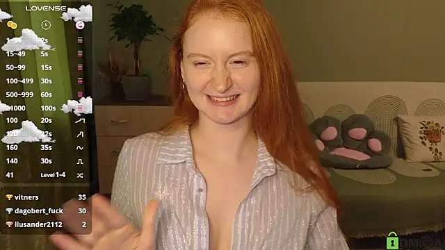 Snapshot of astoria_ross_ chatting on July 8, 2026, 3:16 pm astoria ross online show from July 8, 2026, 3:16 pm