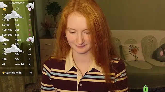 Snapshot of astoria_ross_ chatting on July 9, 2026, 3:27 pm astoria ross online show from July 9, 2026, 3:27 pm
