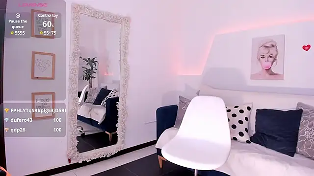 Snapshot of barbie_es chatting on March 11, 2025, 5:13 pm barbie es online show from March 11, 2025, 5:13 pm