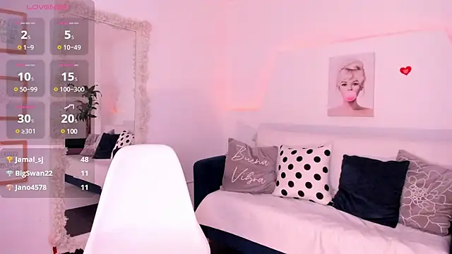 Snapshot of barbie_es chatting on March 12, 2025, 5:28 pm barbie es online show from March 12, 2025, 5:28 pm