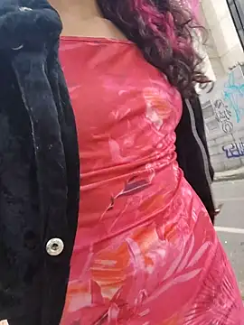  Laary online show from November 2, 2025, 8:11 pm