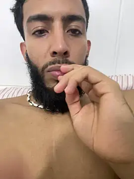 Alessandro  Rossi online show from December 22, 2025, 5:54 pm