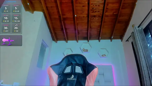 shanakendall online show from September 18, 2025, 2:08 pm