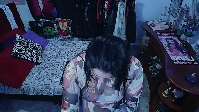 lufek23 online show from September 23, 2025, 12:19 pm