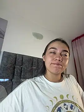 Natasharuso online show from July 14, 2026, 8:08 am