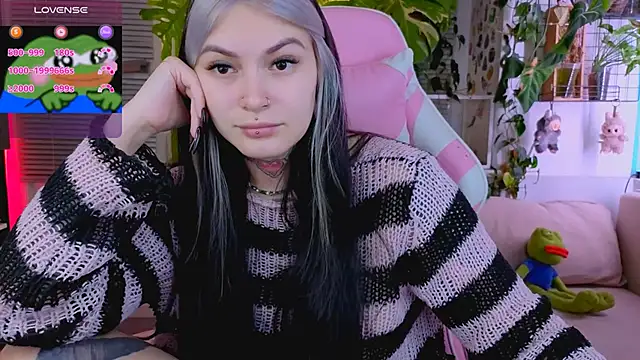 jelya sg online show from October 7, 2025, 2:25 pm