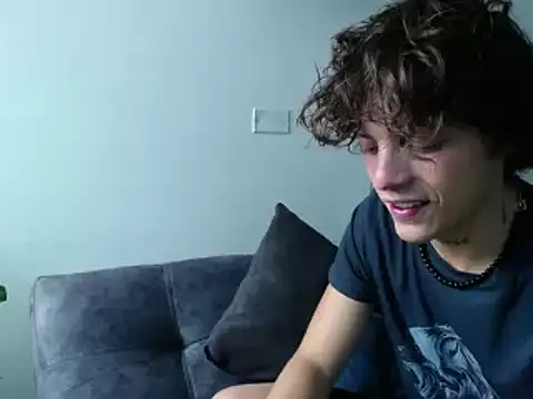 Santiago kiler online show from December 13, 2024, 7:43 pm