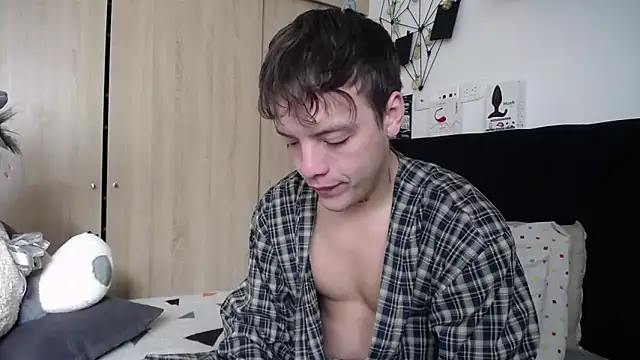 Santiago kiler online show from September 25, 2025, 1:04 pm