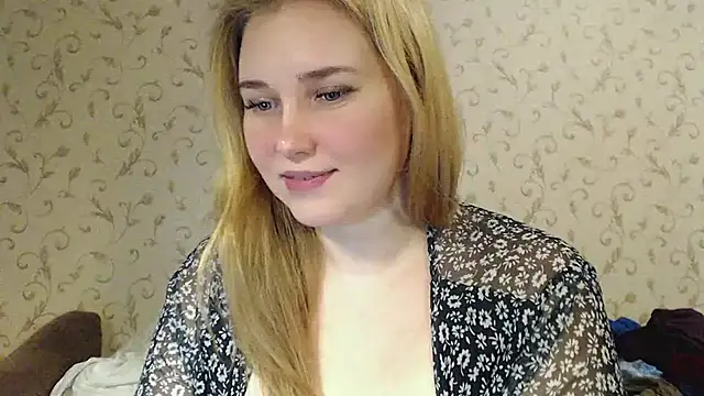 mmmPinUpGirl online show from January 18, 2025, 10:39 pm