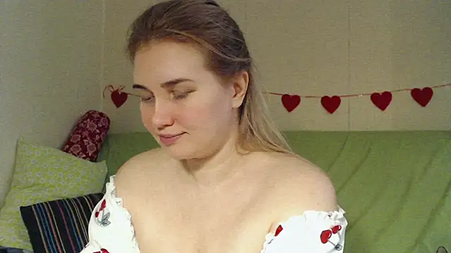 mmmPinUpGirl online show from February 20, 2026, 7:54 am