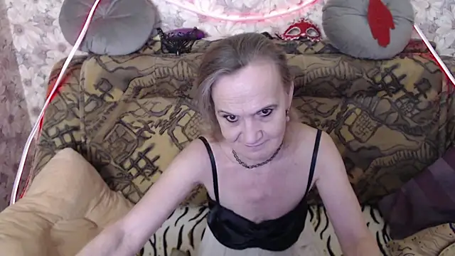 MissBekker online show from May 16, 2026, 5:56 pm